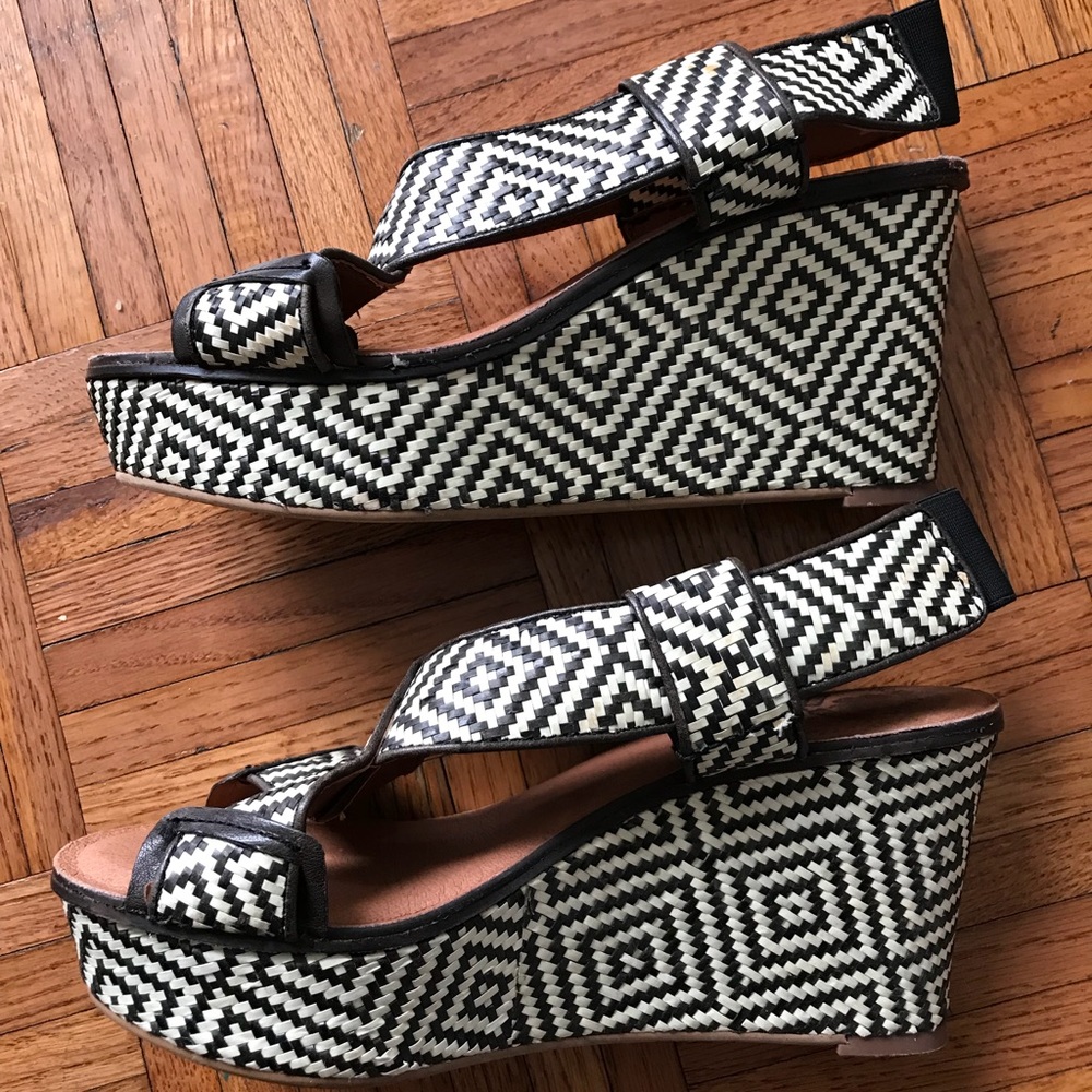 Lucky brand wedges